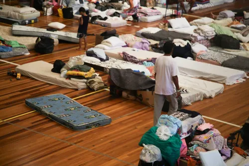 'Cidades temporárias' para desabrigados pelas enchentes no RS