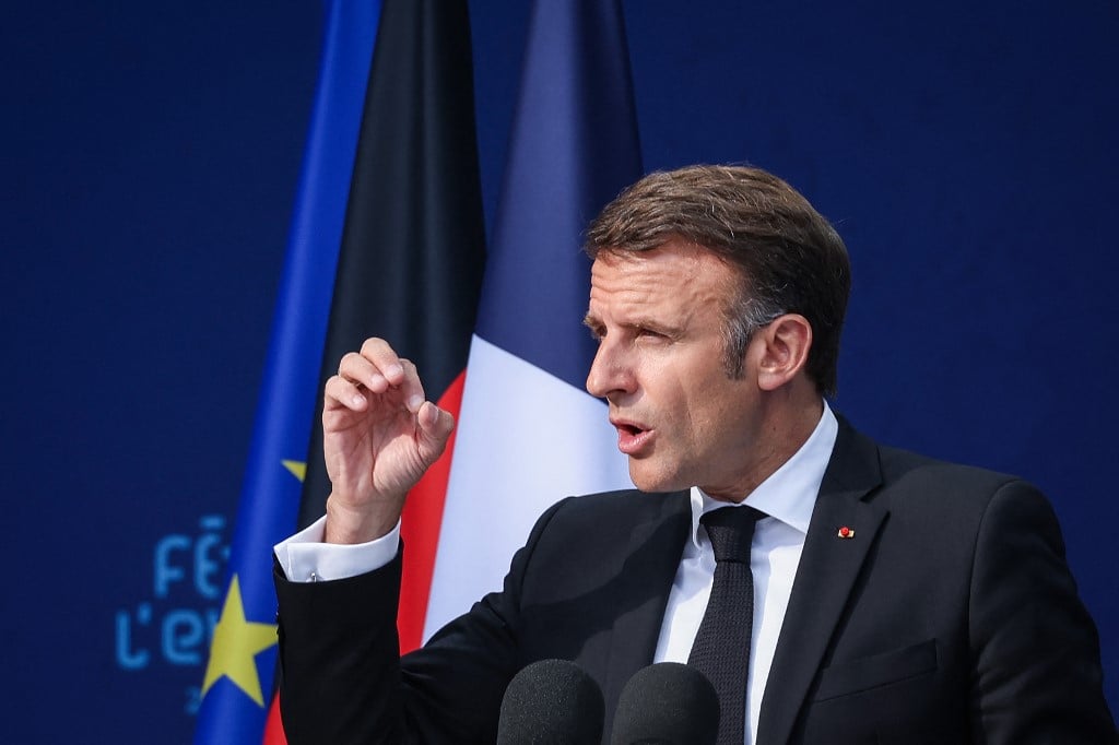 Europa deve pensar na própria 'defesa e segurança' frente à ameaça russa, diz Macron – Mundo – CartaCapital