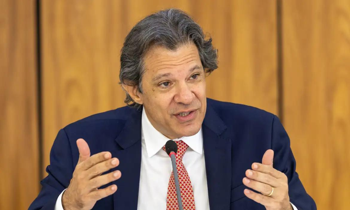 Governo descarta acabar com isenção de importados de até US$ 50 para compensar desoneração, diz Haddad – CartaExpressa – CartaCapital