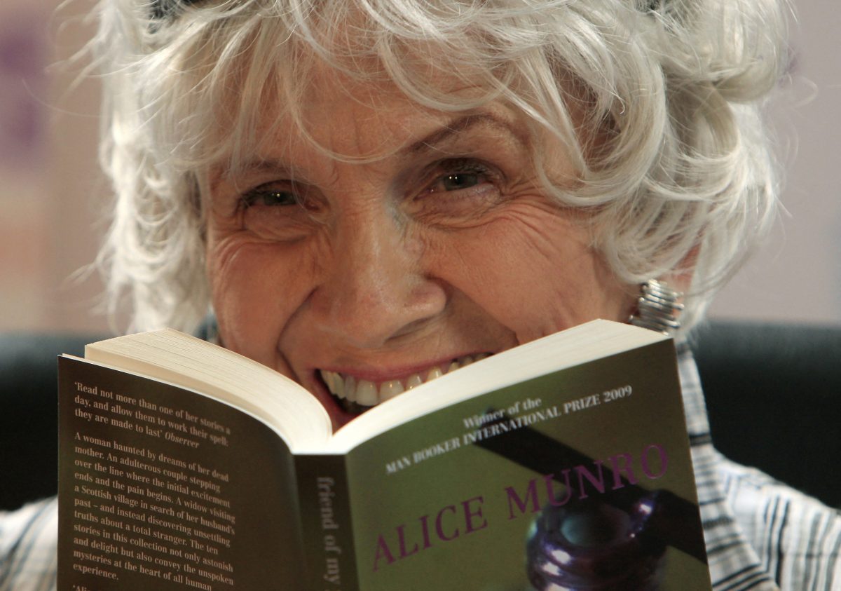 Morre aos 92 anos a canadense Alice Munro, prêmio Nobel de literatura – Mundo – CartaCapital
