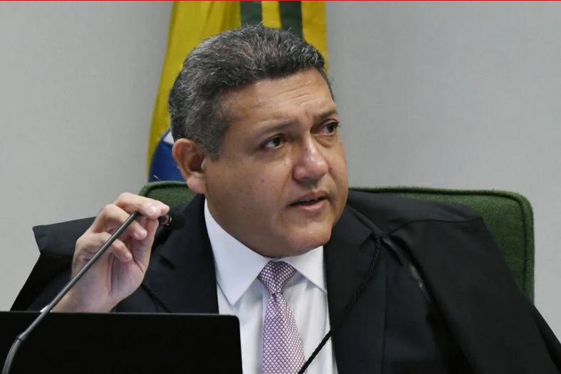 Nunes Marques suspende julgamento virtual sobre norma que dificulta o aborto legal – Política – CartaCapital