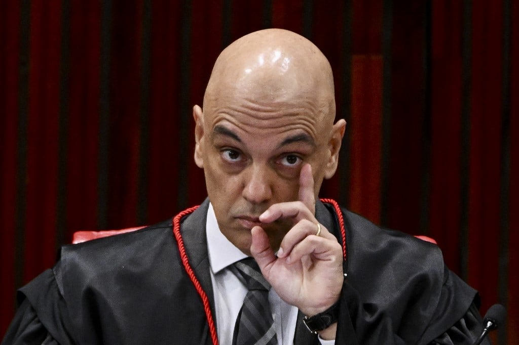 Parte da investigação sobre atentado a bombas no aeroporto do DF deve tramitar no STF, decide Moraes – Justiça – CartaCapital