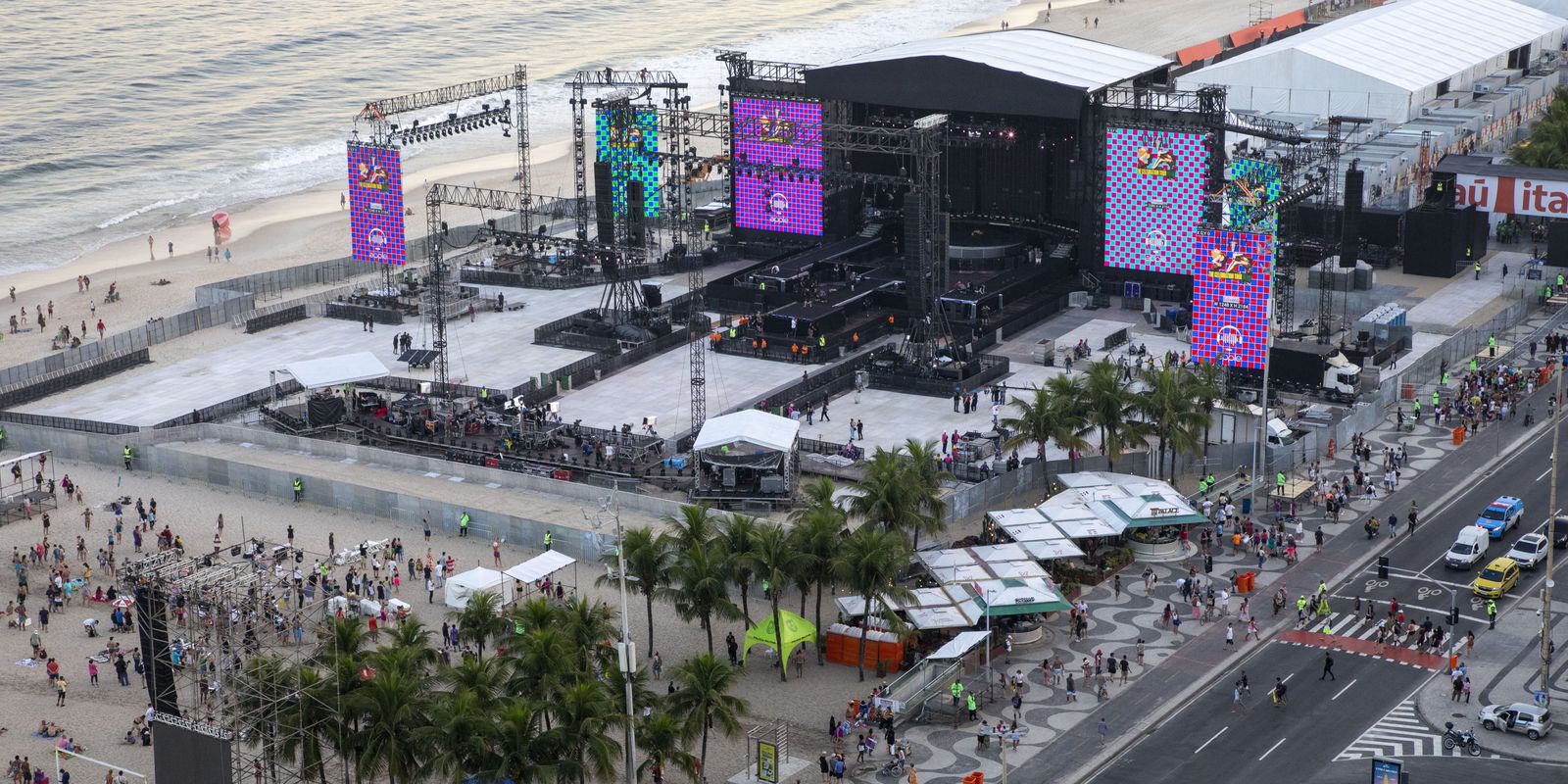 Orla de Copacabana terá 18 torres de sonorização para show da Madonna