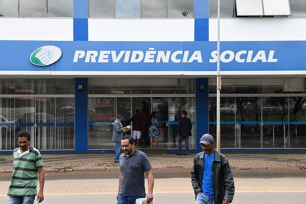 INSS paga segunda parcela do 13º a quem recebe acima do mínimo – Economia – CartaCapital