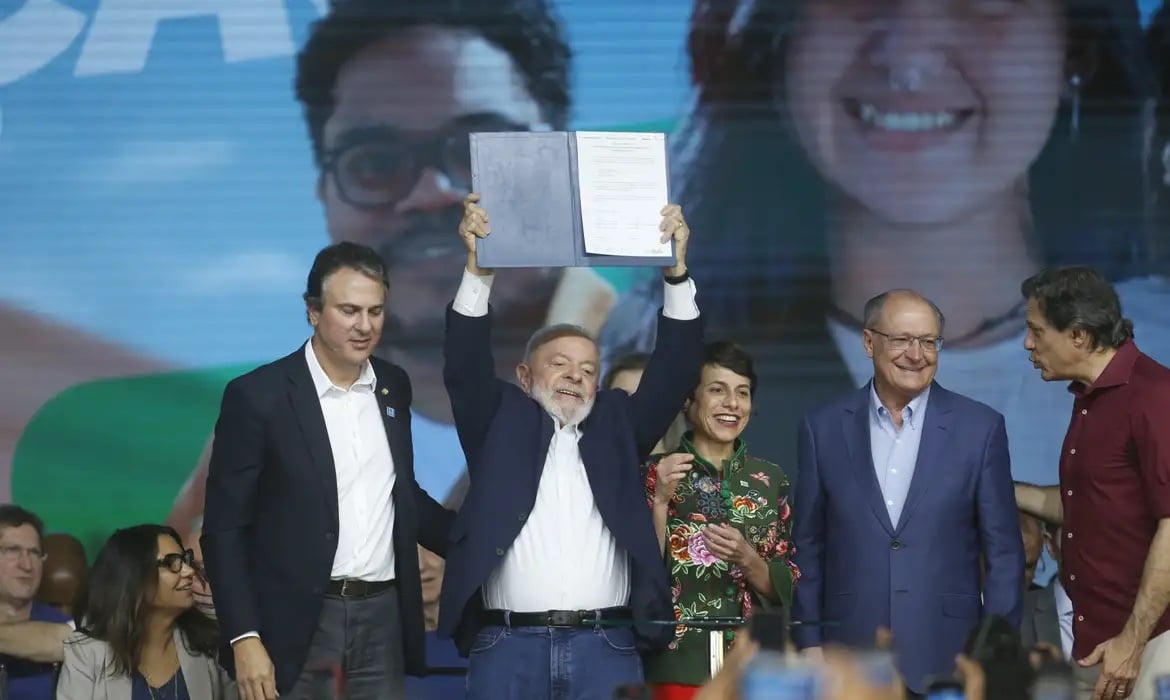 Lula anuncia investimentos para expansão de universidades em São Paulo – Política – CartaCapital