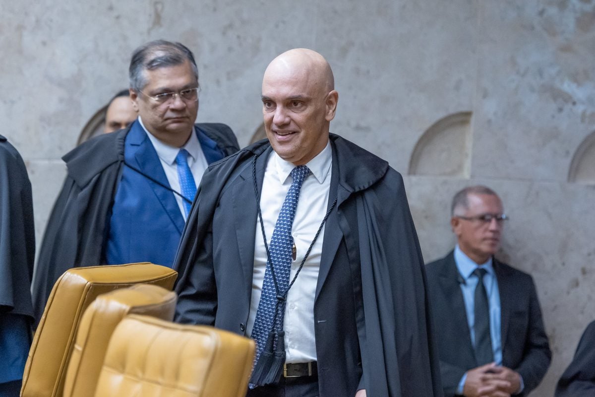 A brincadeira de Moraes sobre o 'momento socialista' do STF – Política – CartaCapital