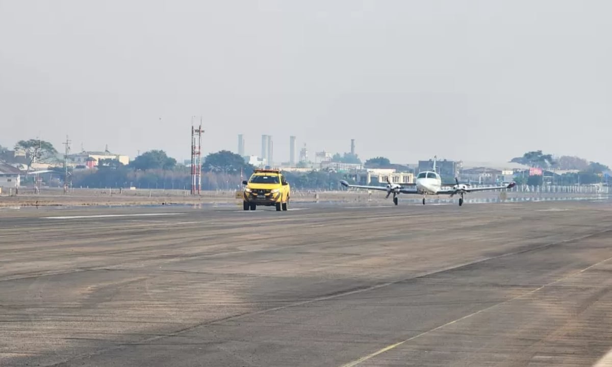 Anac começa a retirar aviões que ficaram ilhados do aeroporto de Porto Alegre – CartaExpressa – CartaCapital