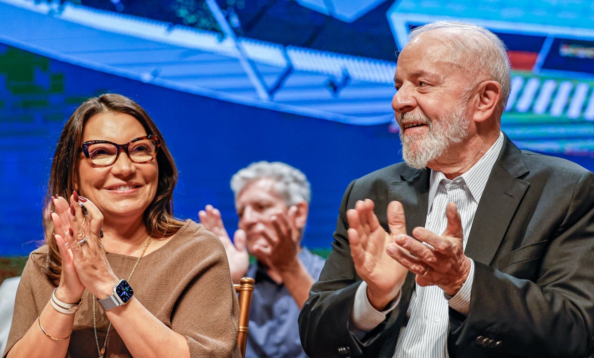 Lula anuncia investimentos de R$ 1 bilhão para institutos e universidades federais em MG – Política – CartaCapital