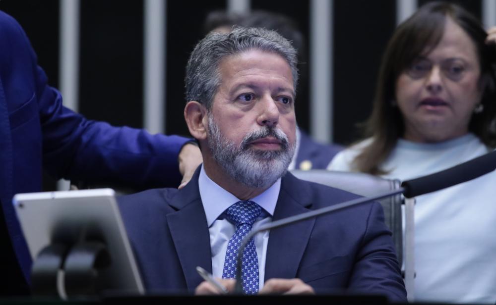 Moraes volta atrás e libera publicações com acusações de ex-mulher de Lira – CartaExpressa – CartaCapital