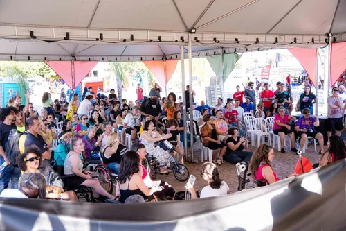 Belo Horizonte recebe primeira Parada do Orgulho da