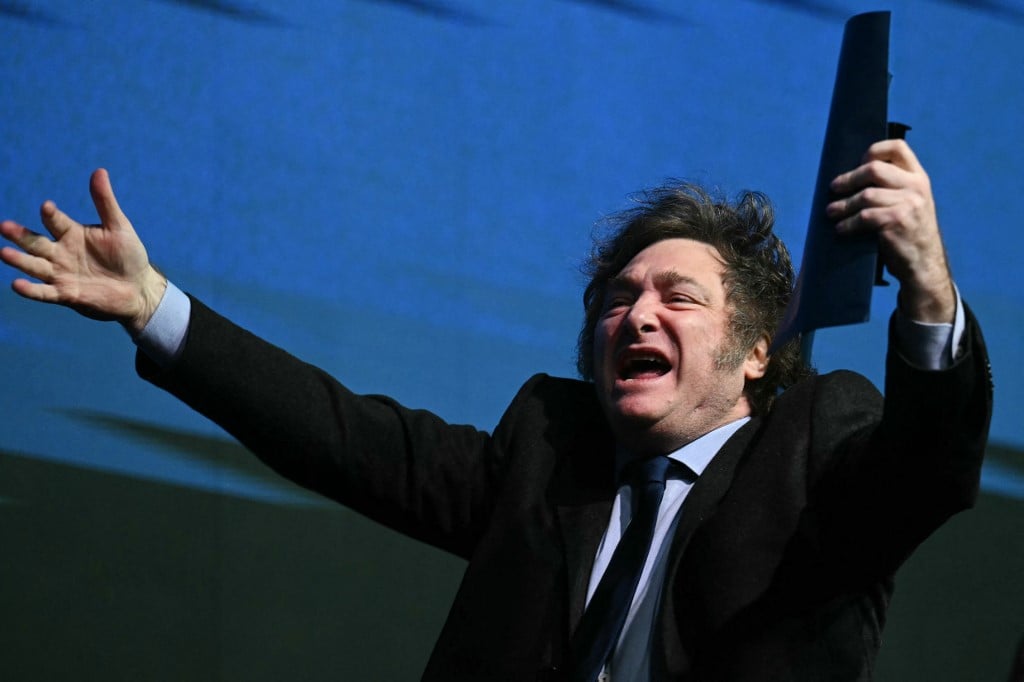 Em evento conservador, Milei evita citar Lula e fala em suposta ‘perseguição’ a Bolsonaro – CartaCapital