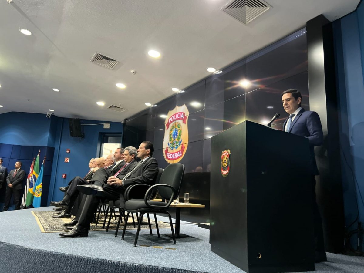 O que pensa o novo comandante da PF em SP sobre o combate às fake news – CartaCapital