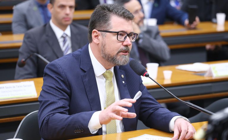Projeto torna obrigatória sala reservada em IML para atender crianças e adolescentes vítimas de violência - Notícias