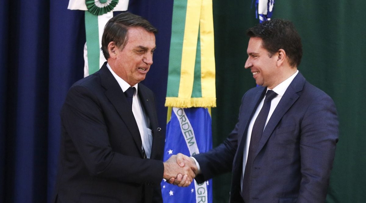 Ramagem gravou reunião com Bolsonaro para blindar Flávio, aponta a PF – Política – CartaCapital
