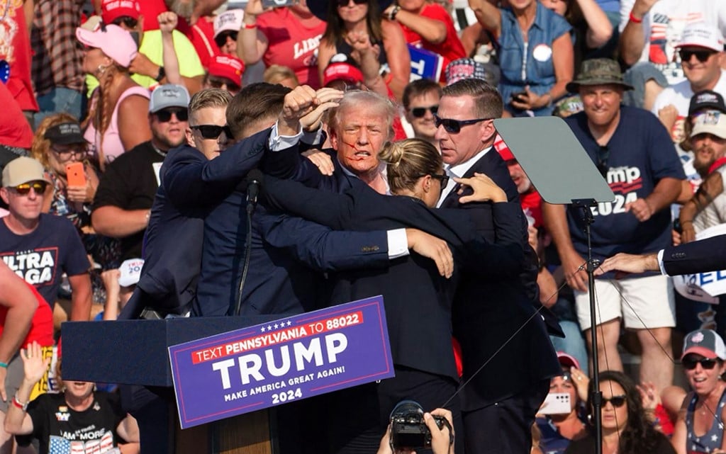 Veja fotos do comício de Trump interrompido após supostos sons de tiros – CartaExpressa – CartaCapital