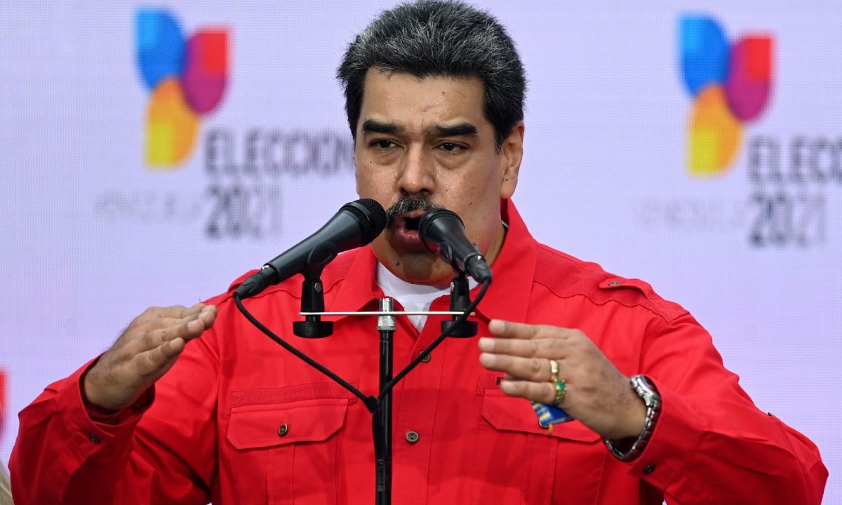 'Vou reconhecer o resultado eleitoral', diz Nicolás Maduro ao votar – CartaExpressa – CartaCapital