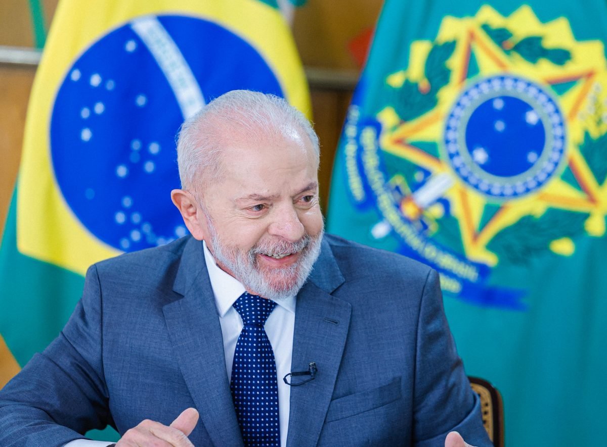 ‘Muita dignidade’ – CartaExpressa – CartaCapital