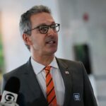 Deputados de Minas aprovam PEC que abre caminho para Zema privatizar companhia de água – CartaCapital