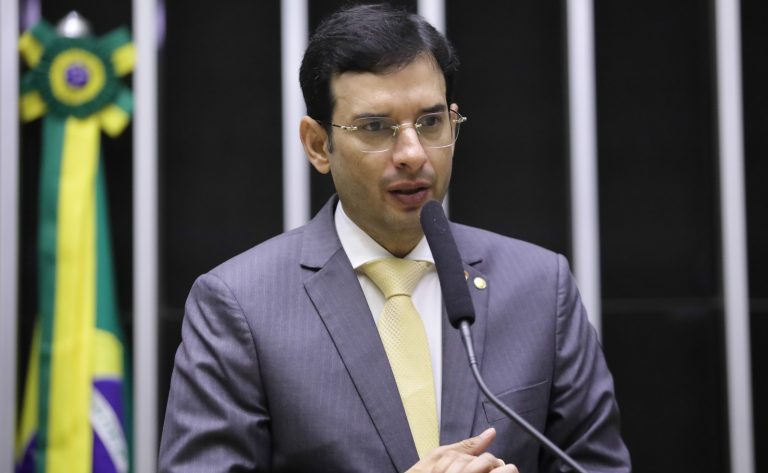 Discussão e votação de propostas. Dep. Leo Prates (PDT-BA)