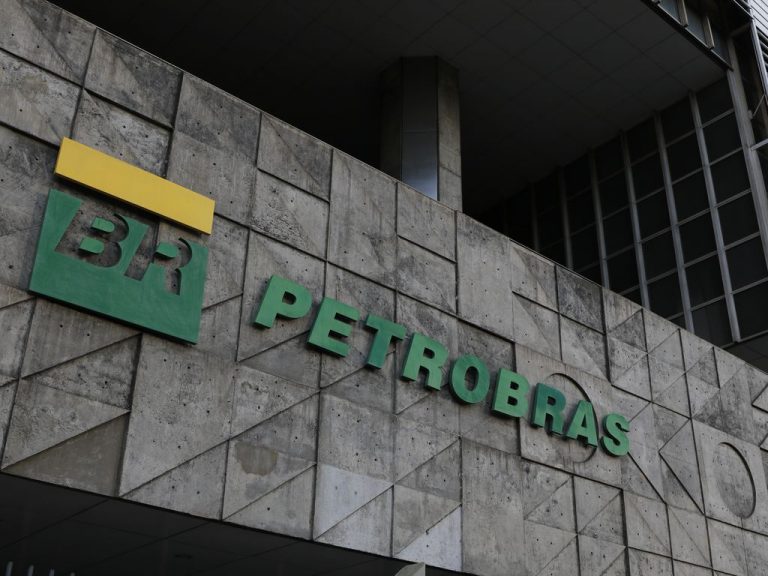 Cidades - Geral - edifício da Petrobras, no Rio de Janeiro - Petrobras fachada