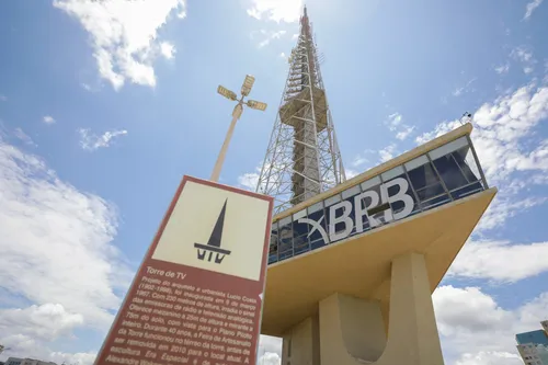 Festa de fim de ano na Torre de TV, teatro e cinema; confira