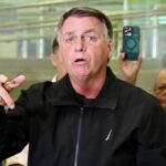 Acordo todo dia com a sensação da PF na minha porta, diz Bolsonaro – Política – CartaCapital