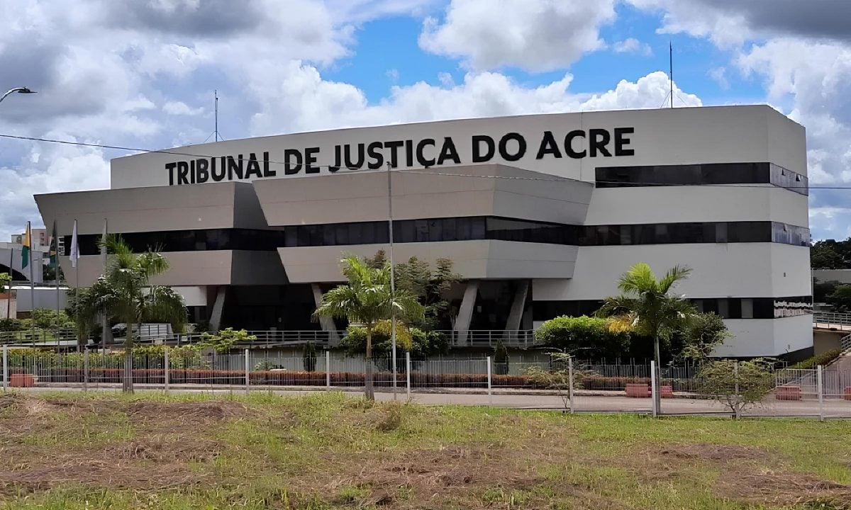 Juiz suspende aumento de 90% nos salários de secretários de Rio Branco (AC) – Política – CartaCapital