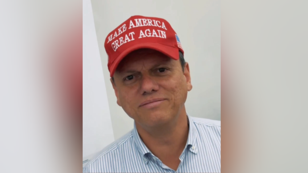 Tarcísio comemora a posse de Trump com boné e elogios nas redes – Política – CartaCapital