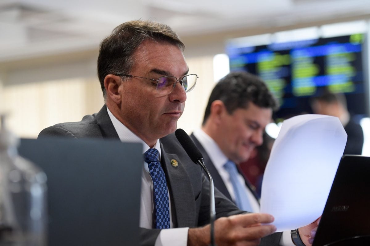 Comissão amplia legítima defesa em casos de invasão de domicílio, próprio ou de terceiros – CartaCapital