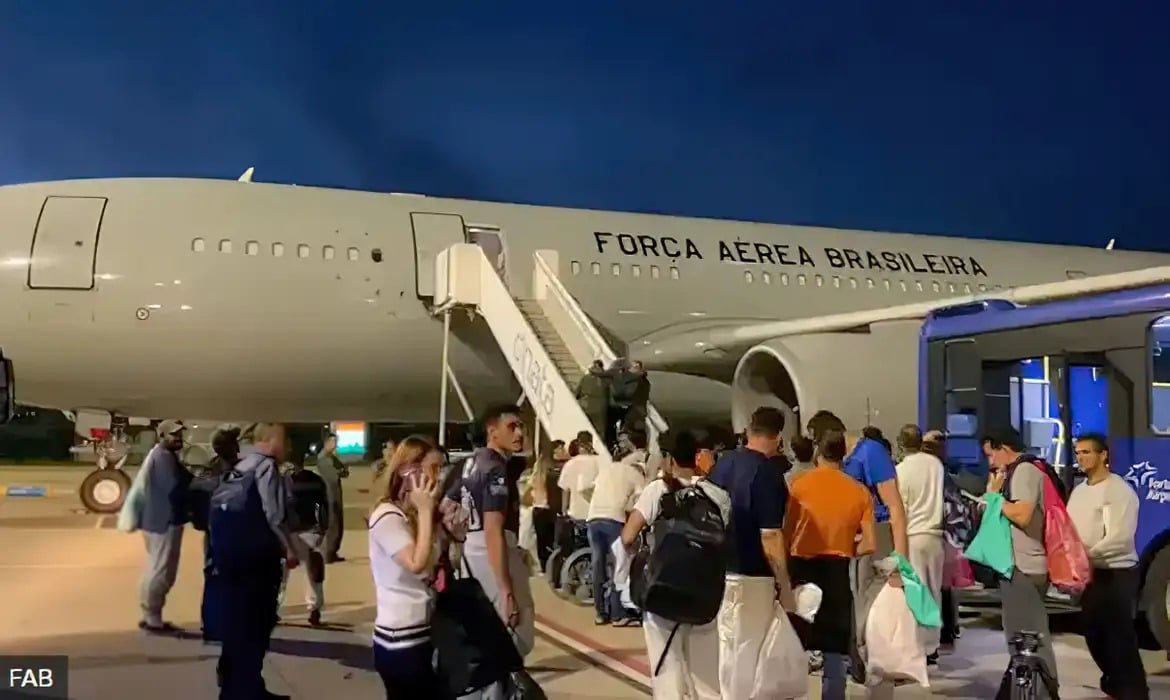 Novo voo de deportados dos EUA chega ao Brasil nesta sexta-feira – Sociedade – CartaCapital