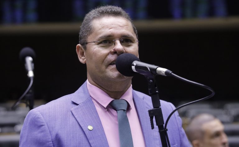 Discussão e votação de propostas. Dep. Albuquerque (REPUBLICANOS - RR)