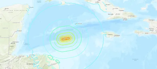 Terremoto de 7,6 graus atinge Caribe; risco de tsunami