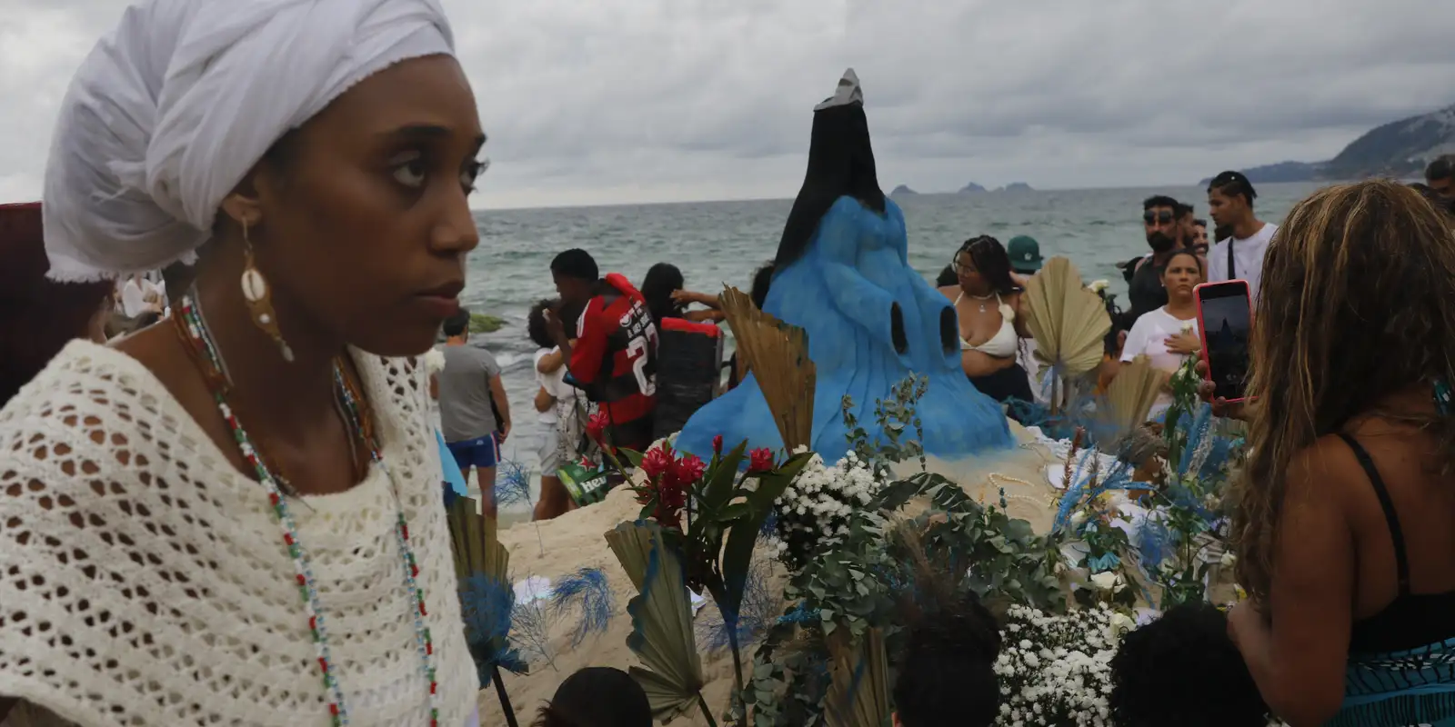 Festa de Iemanjá acontece neste domingo em diversas cidades do país