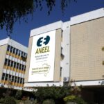 Aneel anuncia redução da bandeira vermelha para patamar 1 em outubro – CartaCapital