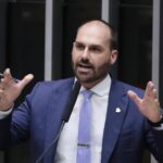Comitiva de senadores aos EUA é o novo alvo de Eduardo Bolsonaro – CartaCapital