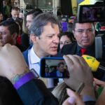 Haddad diz que governo não retaliará EUA de imediato e que negocia taxação ao aço brasileiro