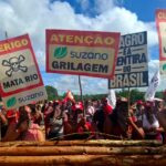 Mulheres do MST bloqueiam rodovia no Espírito Santo e demandam terras da Suzano para reforma agrária