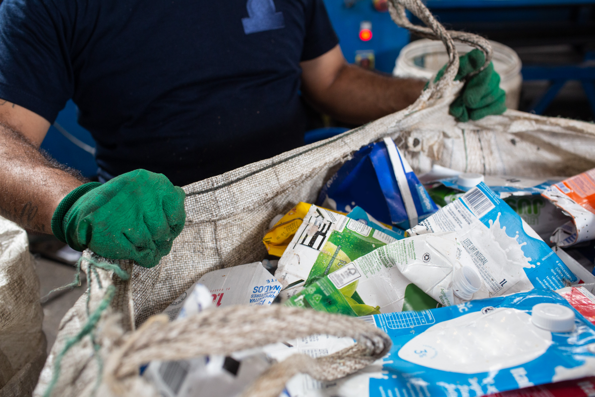 Projeto conecta venda de ingressos a doações para catadores de recicláveis – Do Micro Ao Macro – CartaCapital