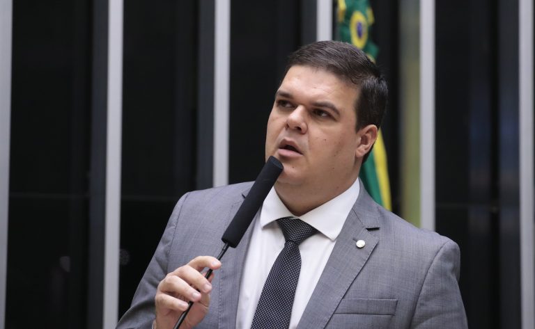 Discussão e votação de propostas legislativas. Dep. Bruno Farias (AVANTE - MG)