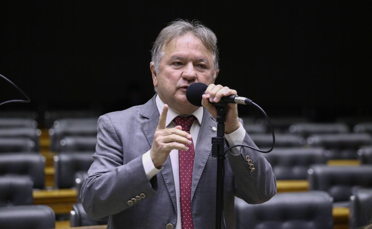 Projeto na Câmara proíbe publicidade em jogos e aplicativos para menores de 18 anos – Política – CartaCapital