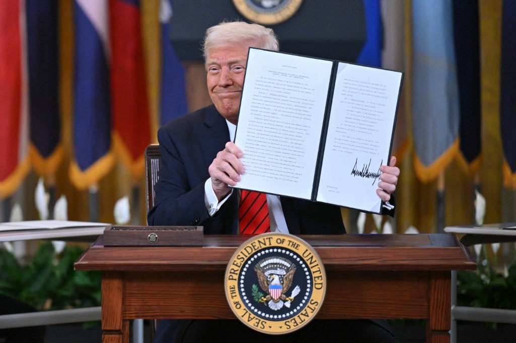 Trump assina decreto para acabar com o Departamento de Educação – Mundo – CartaCapital