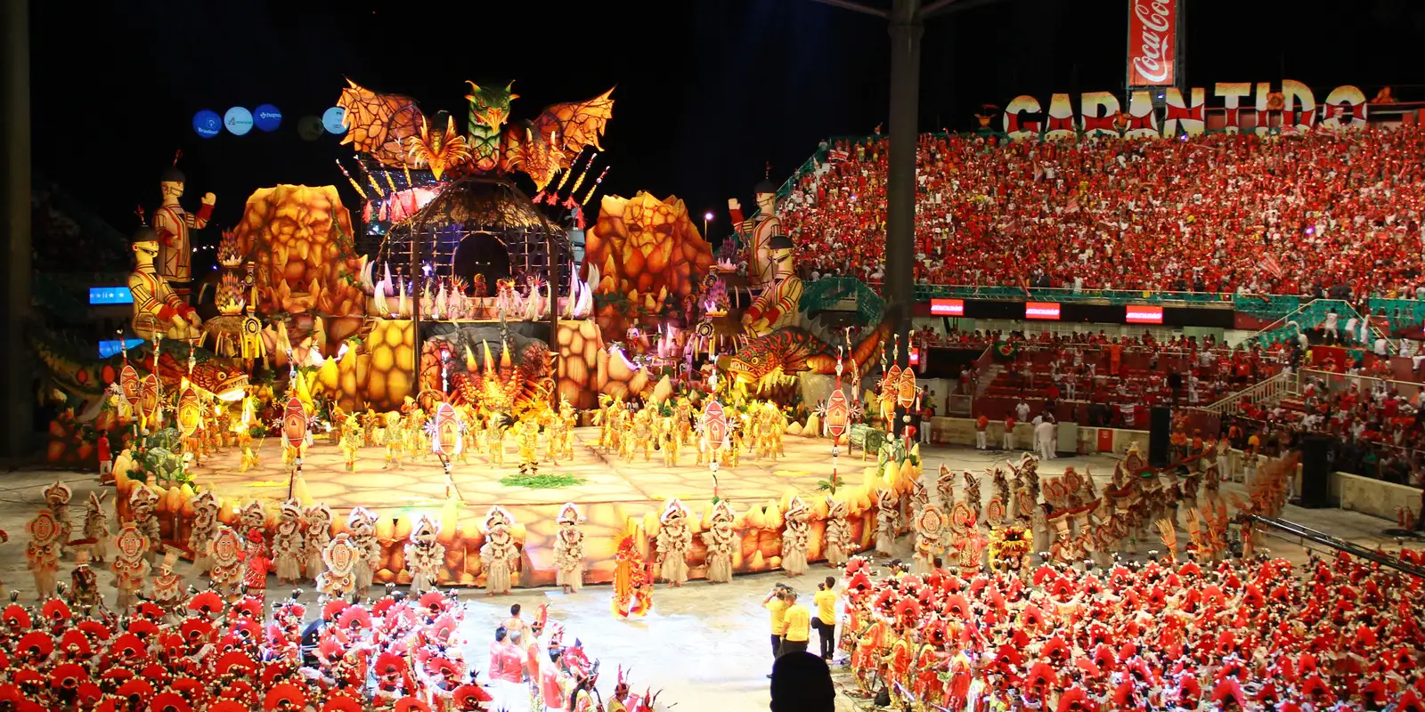 Carnaval do Amazonas continua com o Carnaboi na ilha de Parintins