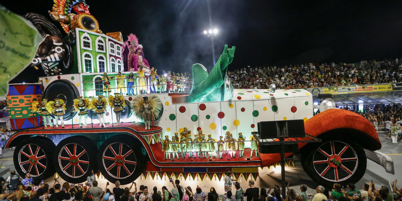 Carnaval: São Paulo vai conhecer a campeã nesta terça-feira