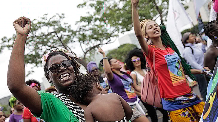 123 anos para a igualdade, o relógio do racismo no serviço público