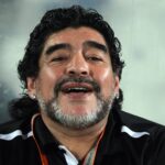 Irmãs e advogado de Maradona têm bens penhorados por suposta fraude na gestão da marca do ex-jogador – CartaCapital