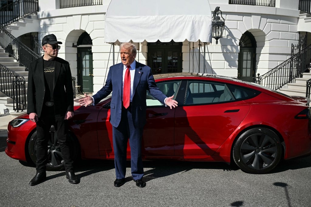 Musk anuncia 'redução significativa' no tempo dedicado ao governo Trump