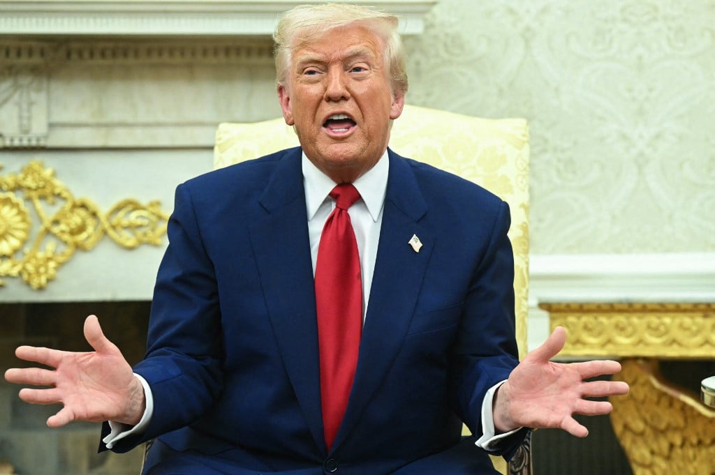 Trump demite marido de Kamala Harris do conselho do Museu do Holocausto