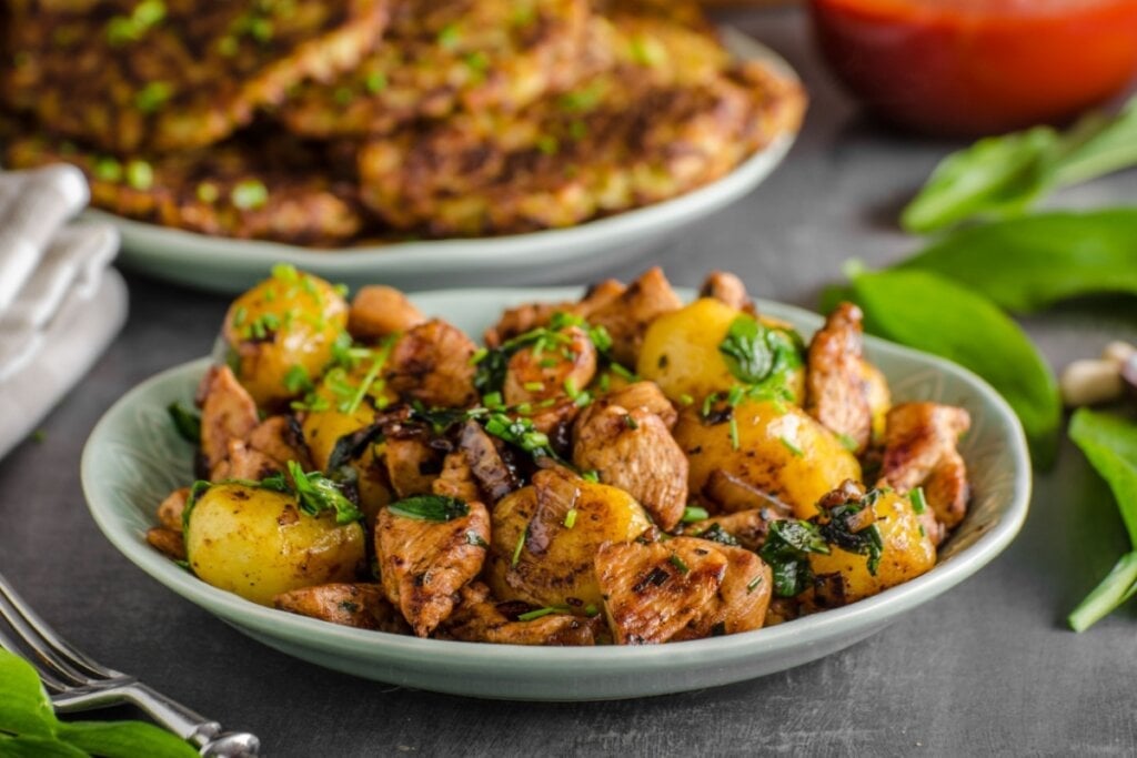 7 receitas práticas com frango para o almoço