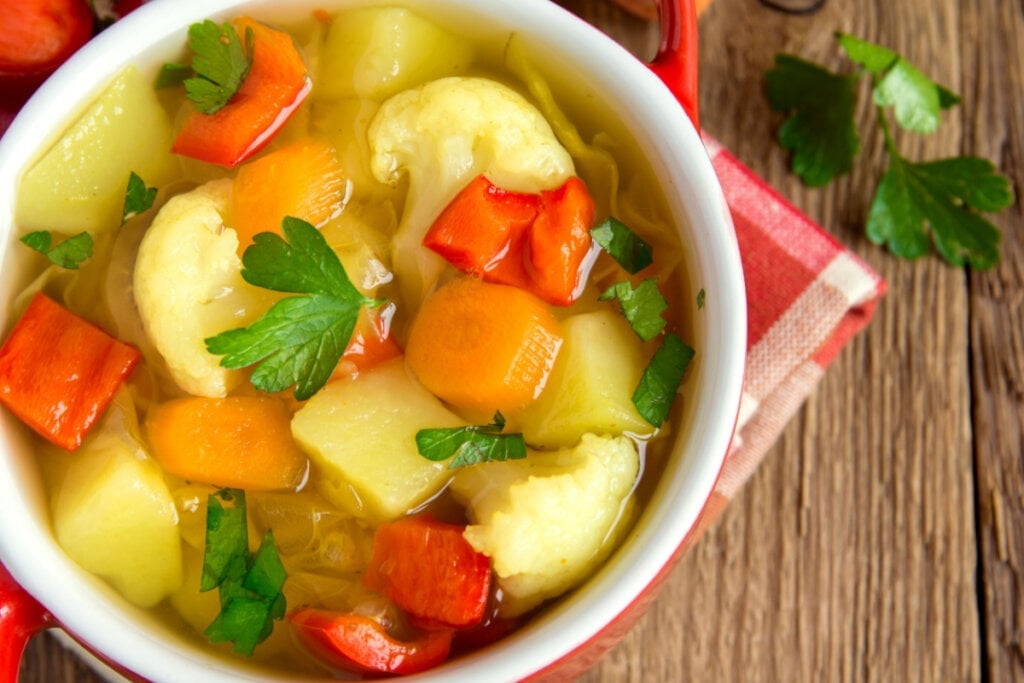 8 sopas deliciosas para ajudar a emagrecer – CartaCapital