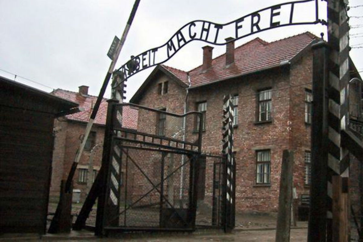Alunos propõem slogans nazistas para formatura na Alemanha – CartaCapital